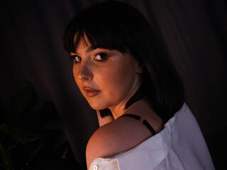 ElodieTate's Live sex cam shows Profile Image